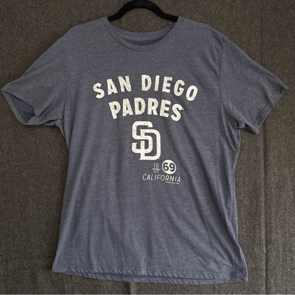San Diego Padres Men’s Large Shirt Blue Crew Neck Short Sleeve Baseball Cali